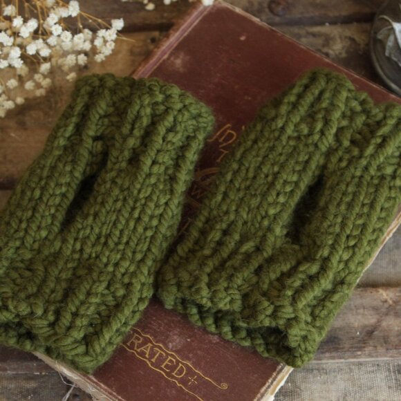 Hand Knit Fingerless Gloves, Armwarmers in Olive Green Yarn, Womens "Elderwood" - Picture 10 of 10
